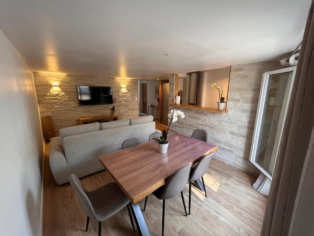 • Bel Appartement - Centre Historique De Poitiers Bagian luar foto